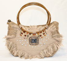 Load image into Gallery viewer, Beauty Queen Dreams deCrea Handbag